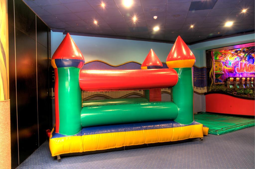 Carnival City Hotel Brakpan Buitenkant foto