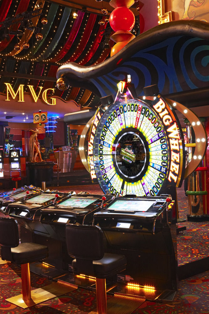 Carnival City Hotel Brakpan Buitenkant foto